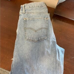 Light Blue Women’s Denim Mom Jeans